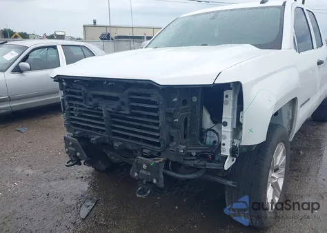 2018 Chevrolet Silverado 1500 Wt z USA, uszkodzony, nr VIN 1GCVKNEC3JZ328185